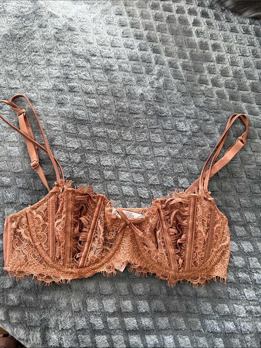 Victoria's Secret Lace Underwire Bralette in Rusty
